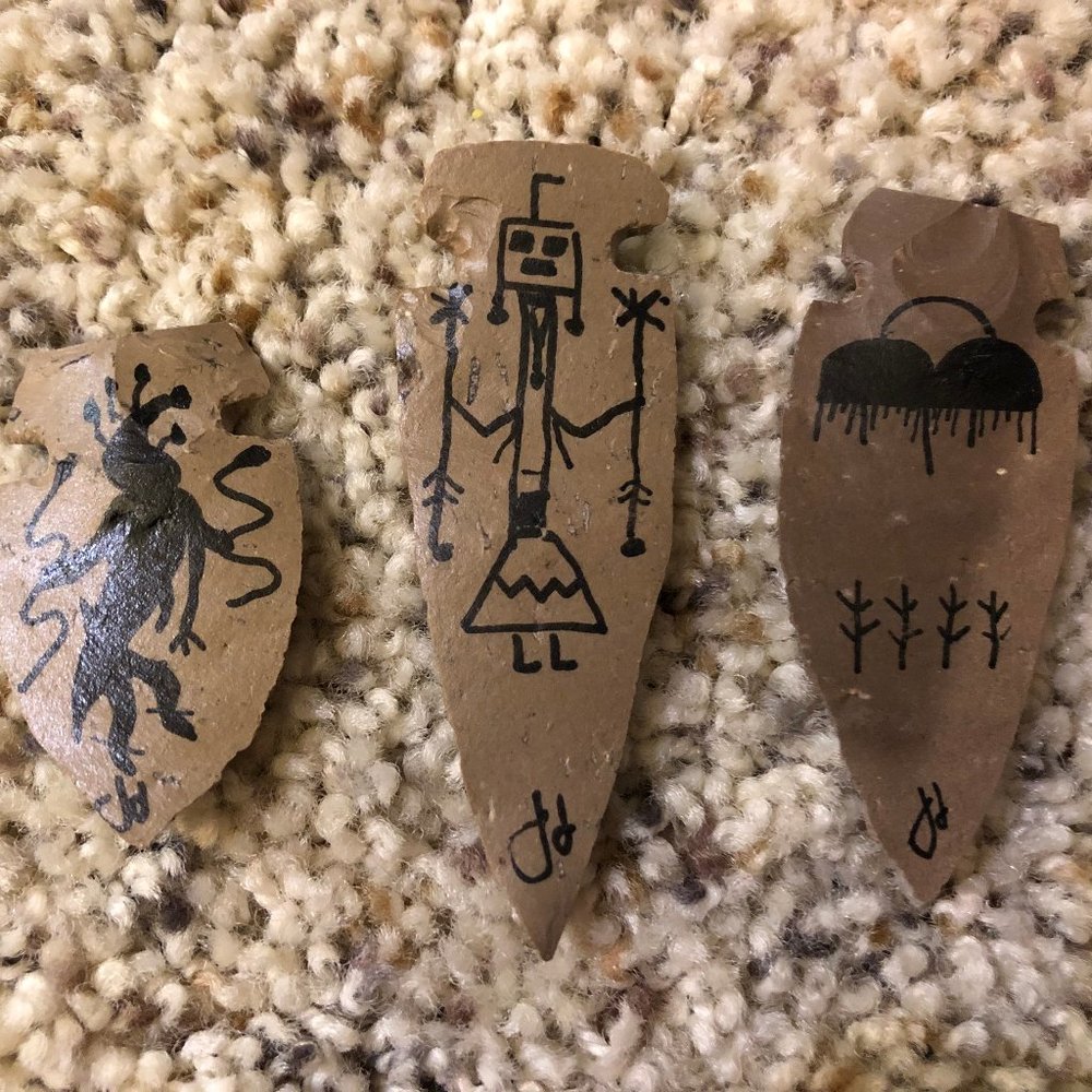 Bundle of Arrowheads (Variety)